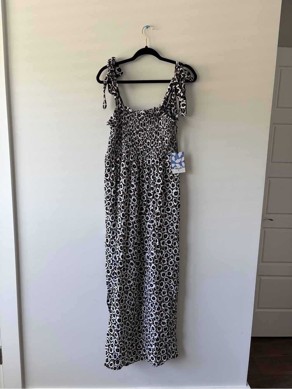 NWT Diane von Furstenberg x Target Floral Smocked Tie Strap Maxi Dress Size M